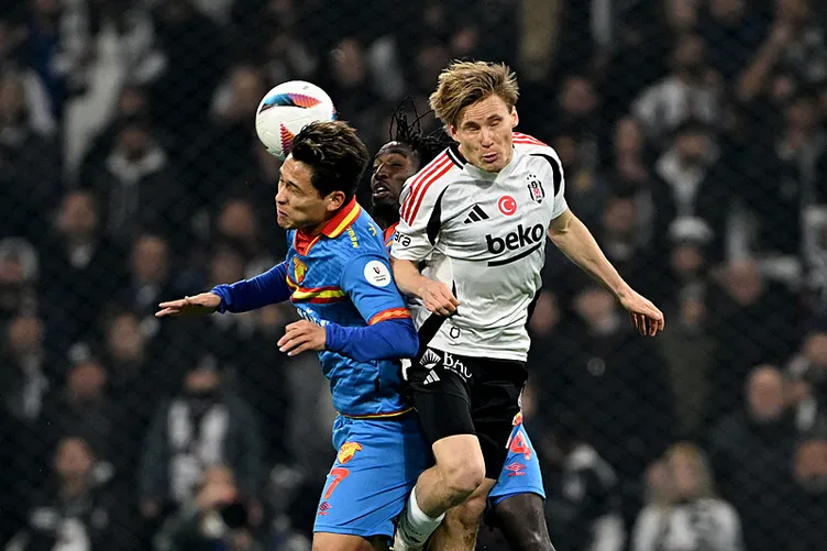 Son dakika haberi: Beşiktaş - Göztepe maçında taraftar çıldırdı! Yıldız oyuncuya ve yönetime büyük tepki...