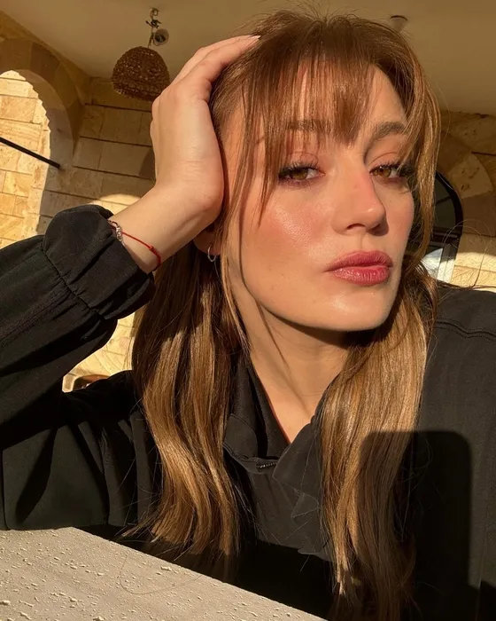 Bu güzeller güzeli kızı tanıdınız mı? Şimdi anne olmaya gün sayıyor...