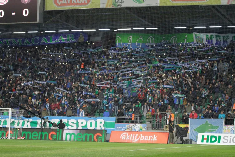 Süper Lig’in en çok taraftar çeken statları belli oldu! Zirvede büyük fark...