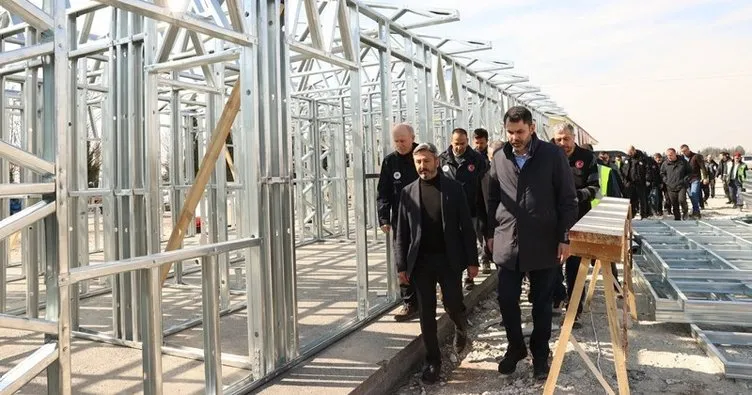 Bakan Kurum: Prefabrik yapılar 25 metrekare olacak