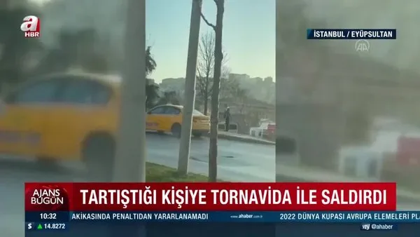 İstanbul'da taksici kabusu! Tartıştığı kişiye tornavida ile saldırdı | Video