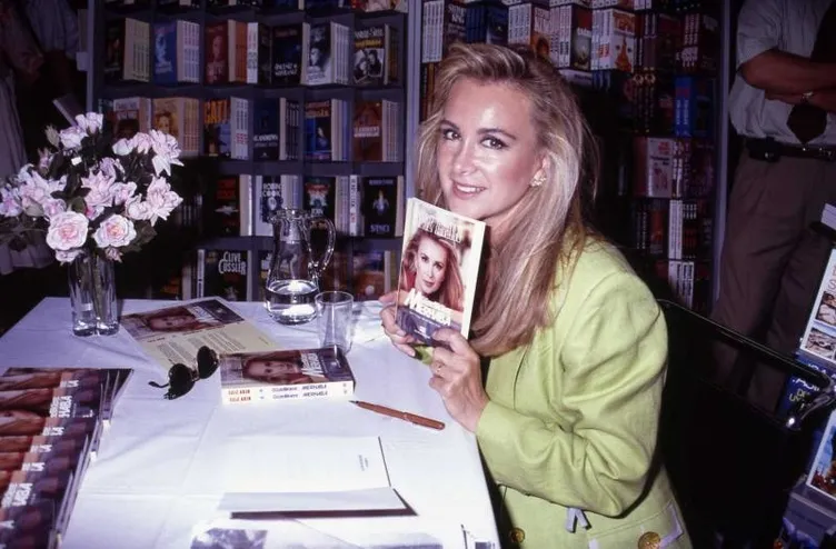 Vefatıyla hepimizi yasa boğmuştu! Yeşilçam’ın papatyası Filiz Akın’ın memleketini duyan inanamıyor: Bakın nereliymiş...