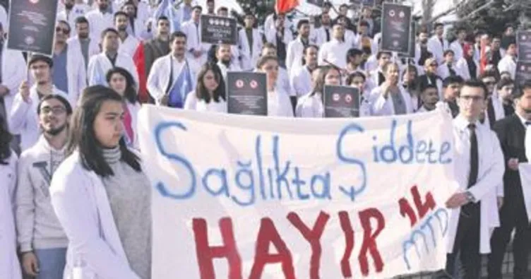 Tıbbiyelilerden Anıtkabir ziyareti