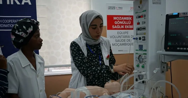 Boğazına kordon dolanan bebeği Türk Hekimleri kurtardı