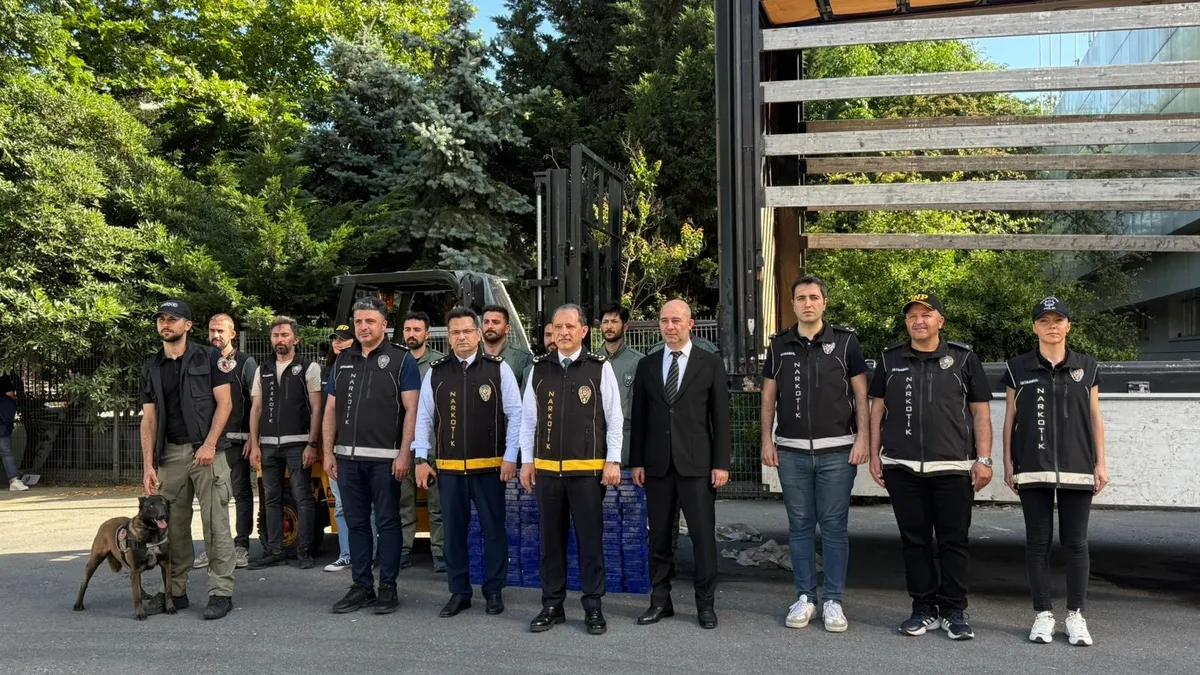 İstanbul'da dev operasyon: 130 kilogram uyuşturucu ele geçirildi