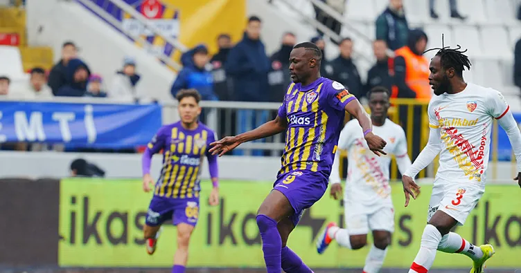 Süper Lig: Eyüpspor son anda yıkıldı!