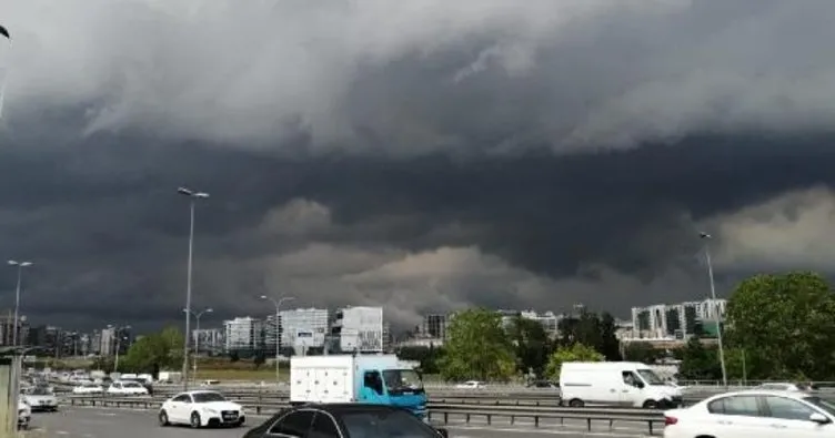 İstanbul’u kara bulutlar sardı! Peş peşe uyarılar yapıldı!