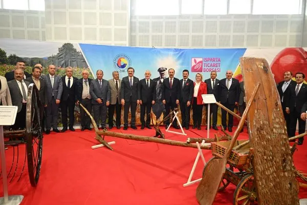 ispartada-tarim-ve-hayvancilik-fuari-basladi-1731527324497.jpg
