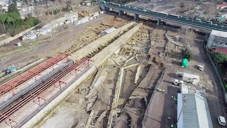 Kadıköy’de heyecanlandıran kazı: Arkeolojik ’servet’ havadan görüntülendi