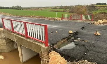 Osmaniye’de sağanak!köprünün asfaltı çöktü, yol ulaşıma kapandı