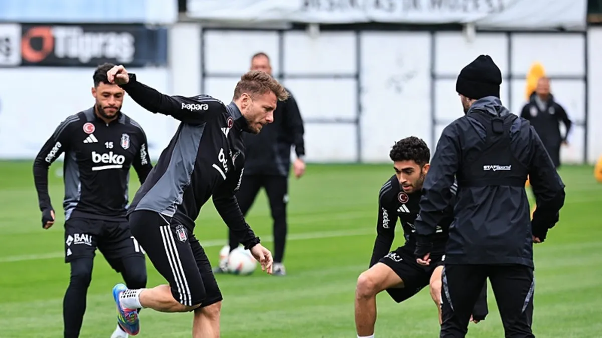Beşiktaş’ta, Göztepe maçı hazırlıkları tamamlandı Beşiktaş’ta, Göztepe maçı hazırlıkları tamamlandı