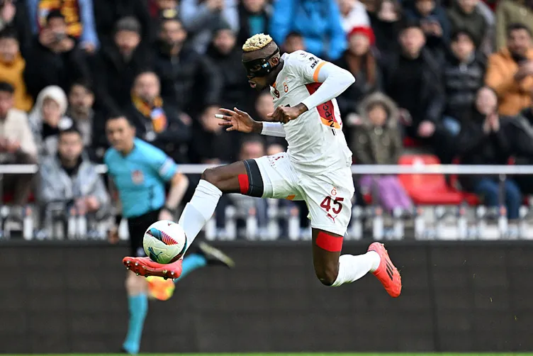 Victor Osimhen’e Premier Lig kancası! Devre arasında kadroda istiyorlar...