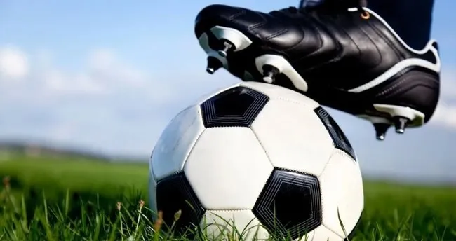 Maçta Devre Arası Kaç Dakika Olur? Futbol Devre Arası Ne Kadar Sürer?
