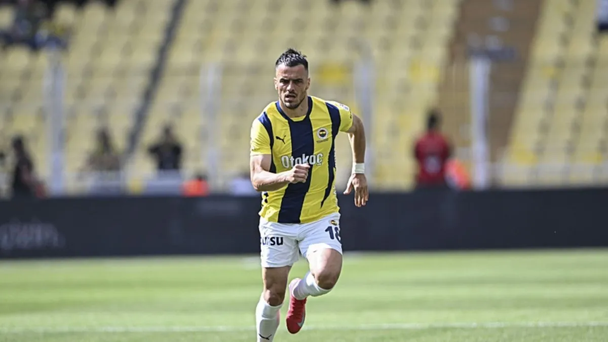 Filip Kostic’ten veda gibi açıklama