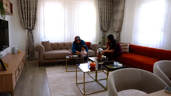 yanginin-uzerinden-5-yil-gecti-bakan-kurumdan-malatya-paylasimi-yaptigimiz-yuvalarda-huzur-var-1785215696994.jpg