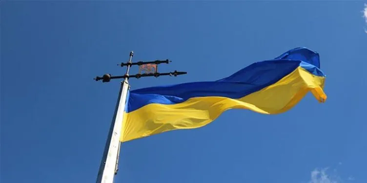 Ukrayna’dan flaş karar: Sınırlarını kapattı!