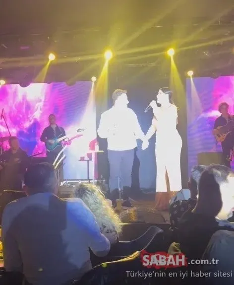 Şarkıcı Zara sevgilisi ile sahnede el ele! İlker Görgülü ile aşkını ilan etti