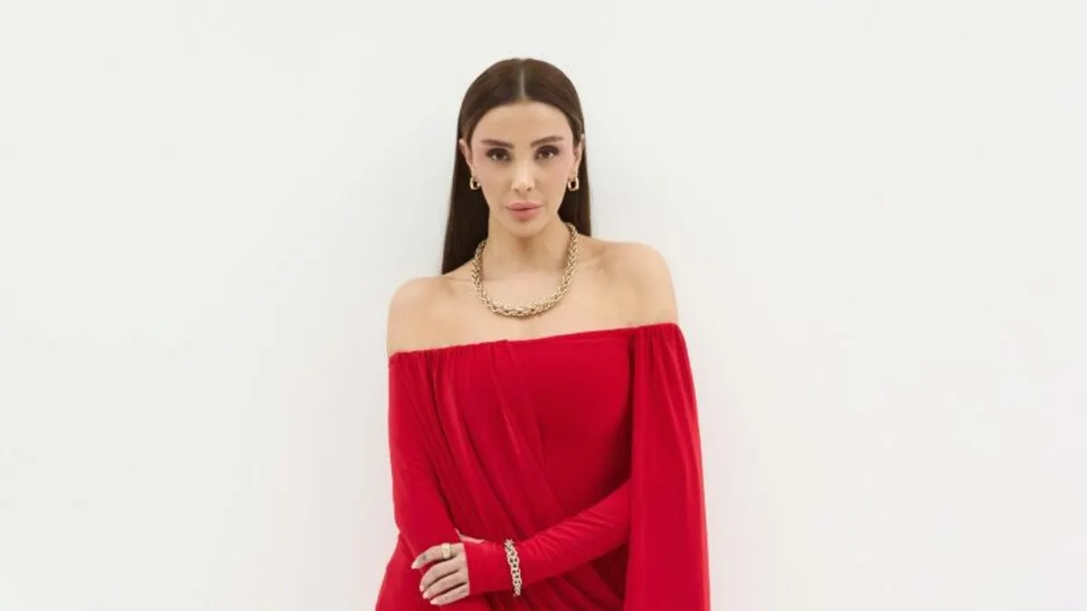 Boynunda servet taşıdı!