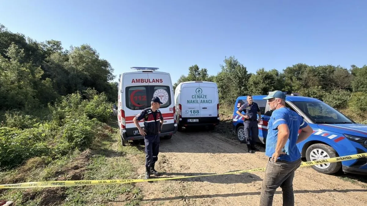 Düzce’de kan donduran olay! Park halindeki araçta ölü bulundu