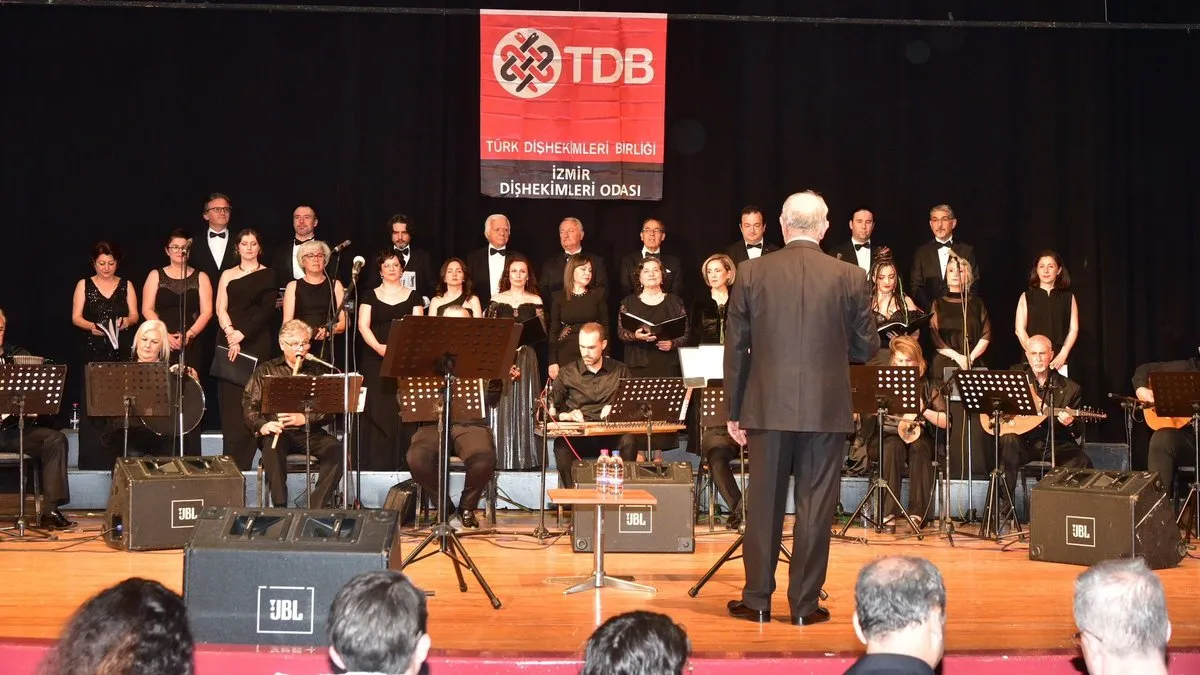 İZDO Türk Sanat Müziği Korosu'ndan unutulmaz konser