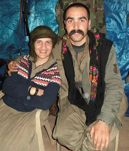 sehit-aillerinden-hdpli-semra-guzel-tepkisi-milletin-meclisinde-terorist-istemiyoruz-1641871230070.jpg