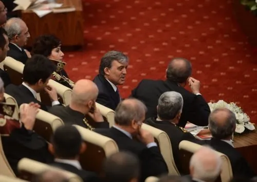 Başbakan Erdoğan Danıştay salonunu terketti