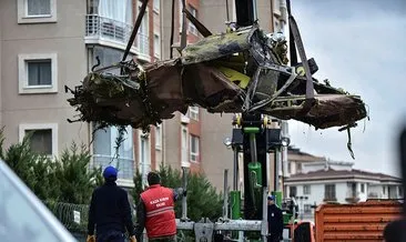 Kaza kırım ekibi, Çekmeköy’de düşen helikopter enkazında incelemelere başladı