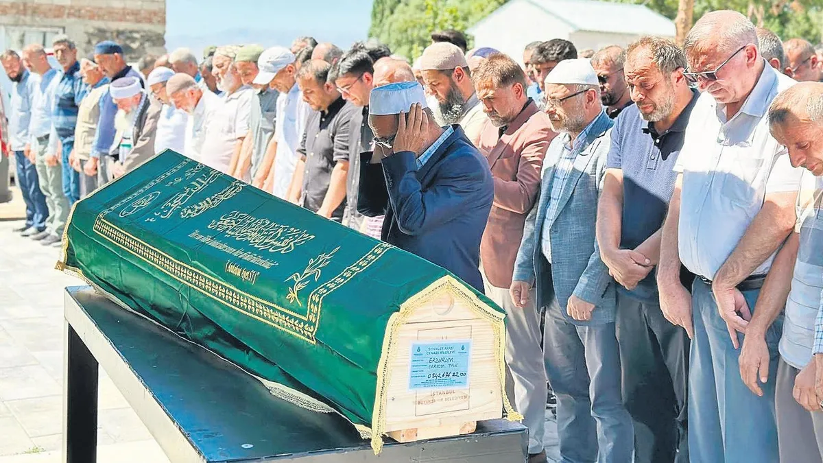 Mahmut Tan'ın Acı Kaybı: Kızı İçin Gözyaşları Sel Oldu