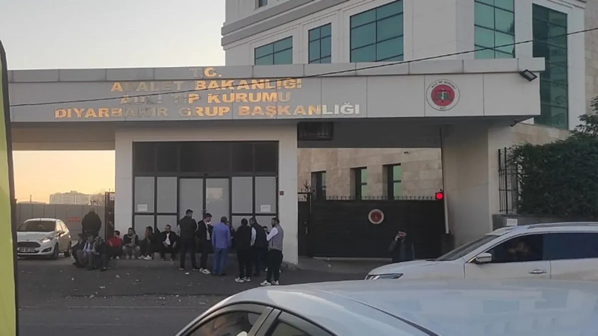 Akrabaların arazi kavgası kanlı bitti Akrabaların arazi kavgası kanlı bitti