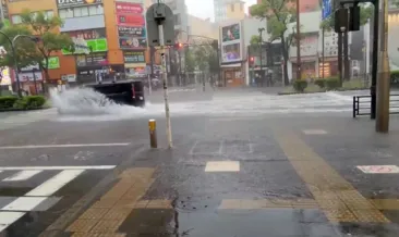 Japonya’da Dujuan Tayfunu! 4 ölü, 6 kayıp
