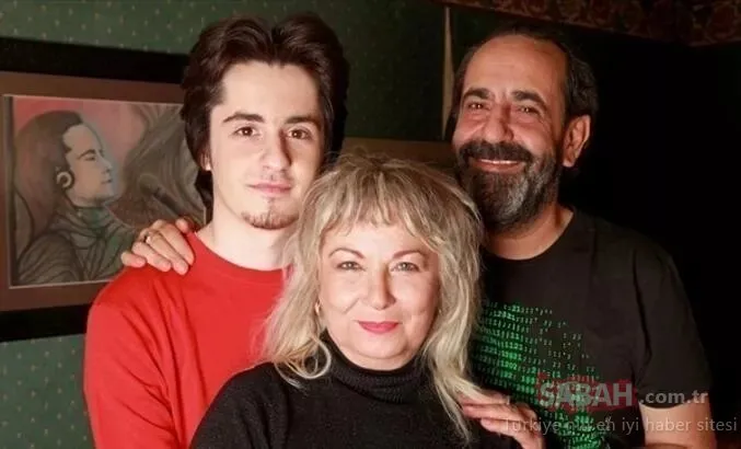 Son dakika: Usta sanatçı Özkan Uğur'dan acı haber geldi! Özkan Uğur hayatını kaybetti