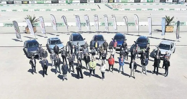 Yılın otomobilinde son viraj