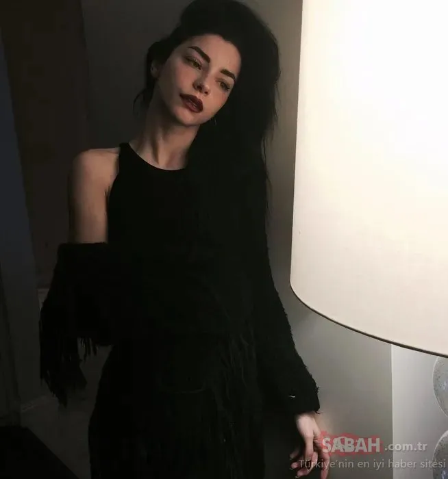Kıvanç Tatlıtuğ’la bile rol almıştı... Bakın şöhretin kapıları Merve Boluğur’a nasıl açılmış!