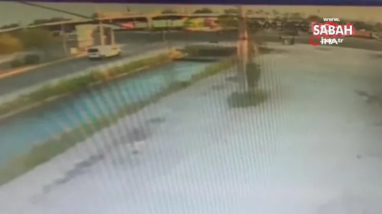 Mersin'de 2 kişinin öldüğü 27 kişinin yaralandığı otobüs kazası kamerada | Video