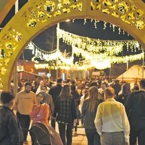 Sofralar kuruluyor yardımlar başlıyor