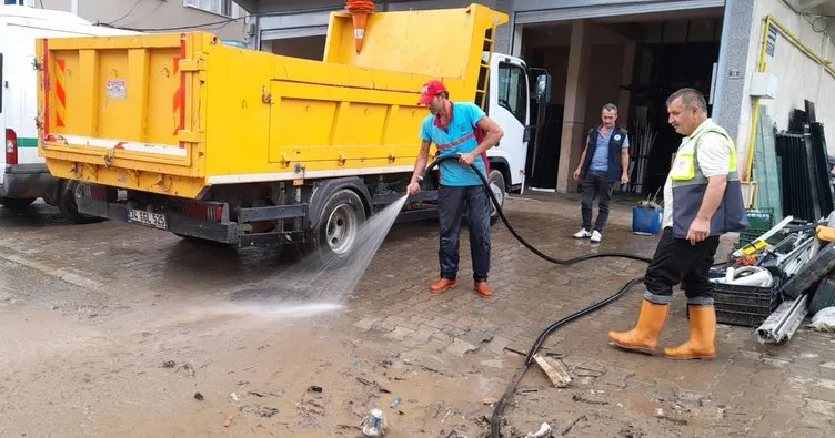 Trabzon’da taşkın ve heyelanlar sonrası zarar tespit çalışmaları devam ediyor