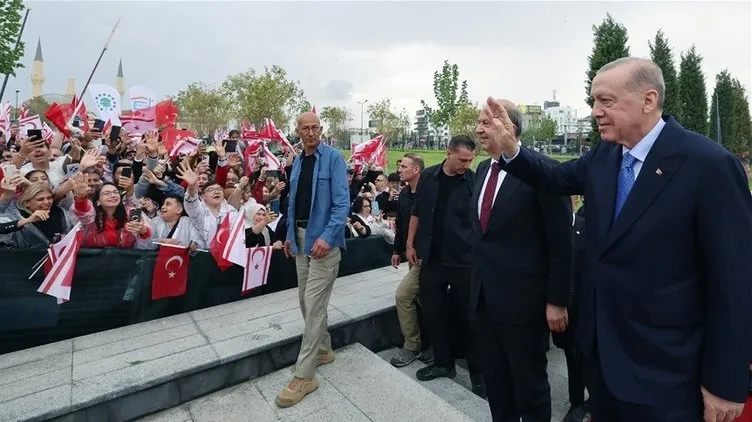 Yunan basınından itiraf: Başkan Erdoğan’ın hamleleri Atina’yı gölgede bıraktı! Gözler Türkiye Fransa ortaklığında