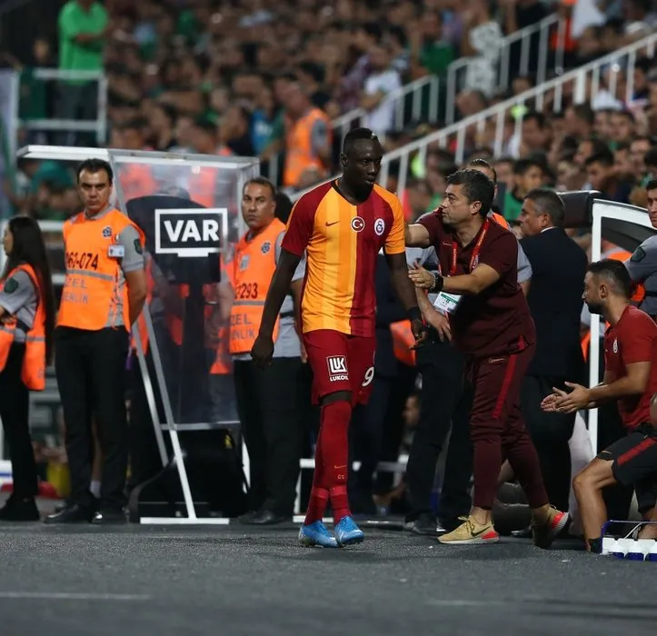 Galatasaray’ın yıldızı Diagne menajerini bile çıldırttı!
