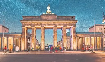 Berlin’de ışıklarla dans