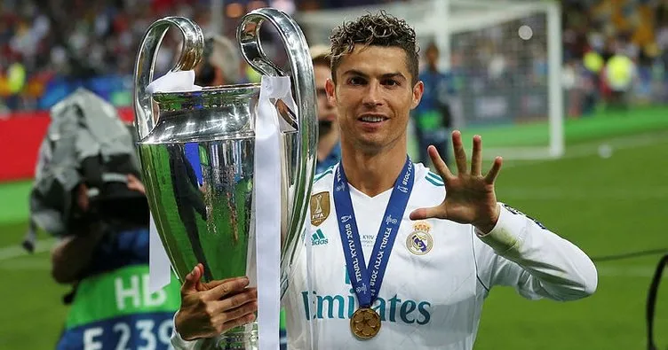 Cristiano Ronaldo’dan ayrılık sinyali
