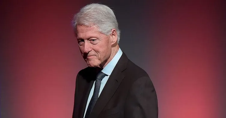 Eski ABD Başkanı Clinton, bir gece daha hastanede kalacak
