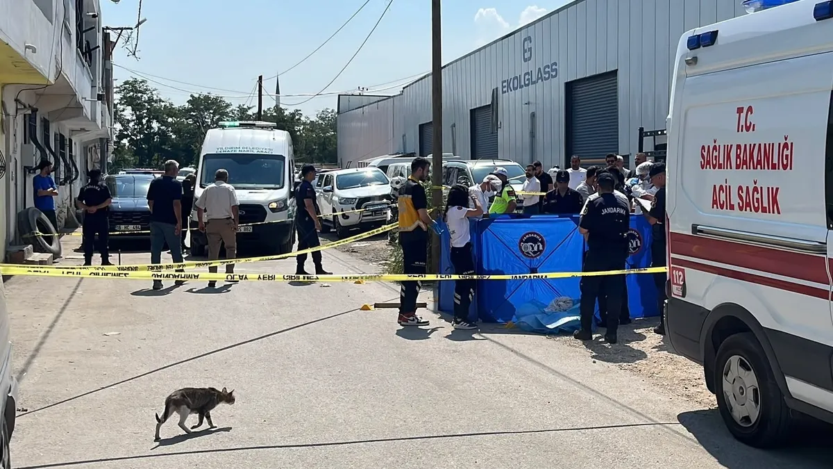 Kıskançlık krizi cinayetle bitti! Eşi ile eniştesinin ilişkisi olduğunu öne sürerek öldürdü