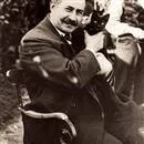 Vedat Tek, İstanbul’da öldü.