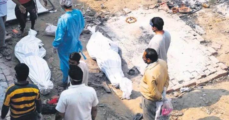 Hindistan’da tam kapanma çağrısı