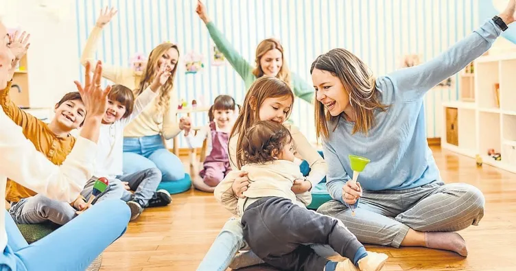 Bilinçli komşu eğitimli anne