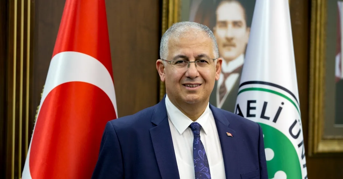 KOÜ Rektörü Cantürk’ün annesi Refika Cantürk son yolculuğuna uğurlandı