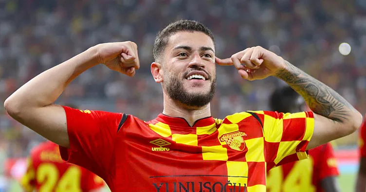 Göztepeli Romulo rekorla gidiyor