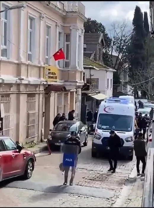 SON DAKİKA: Sarıyer’de Santa Maria Kilisesi’ne silahlı saldırı: 1 kişi hayatını kaybetti