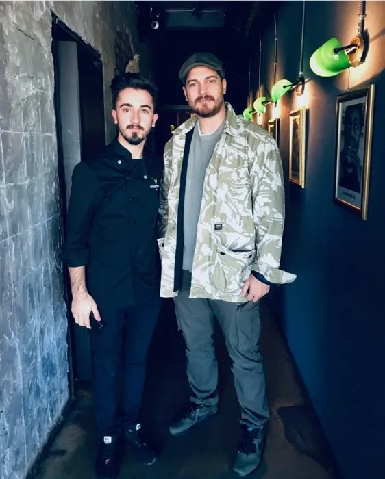 Çağatay Ulusoy 100 kiloyu gördü! Çağatay Ulusoy�un son hali şaşırtmıştı