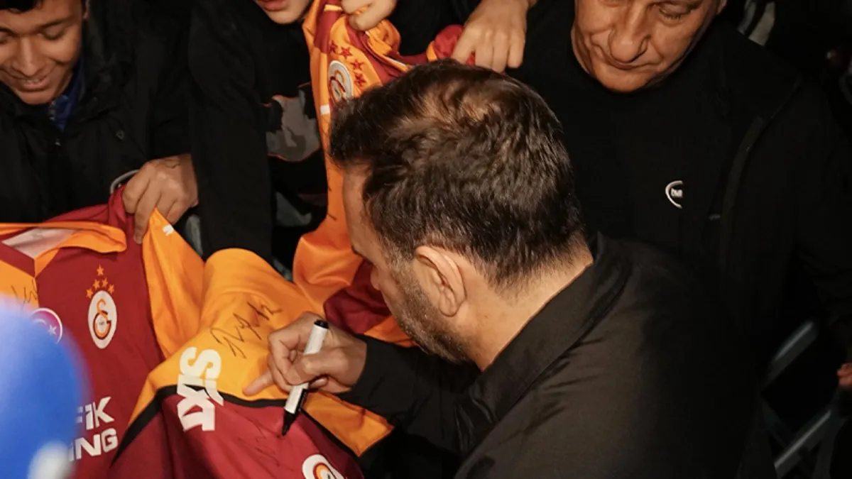 Galatasaray'a Rize'de coşkulu karşılama!